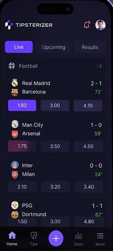 Tipsterizer on a phone, showing live matches and odds